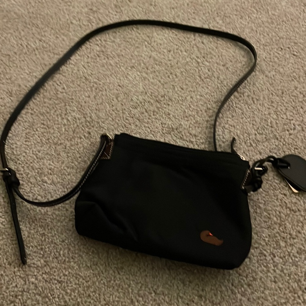 Black small purse with adjustable strap